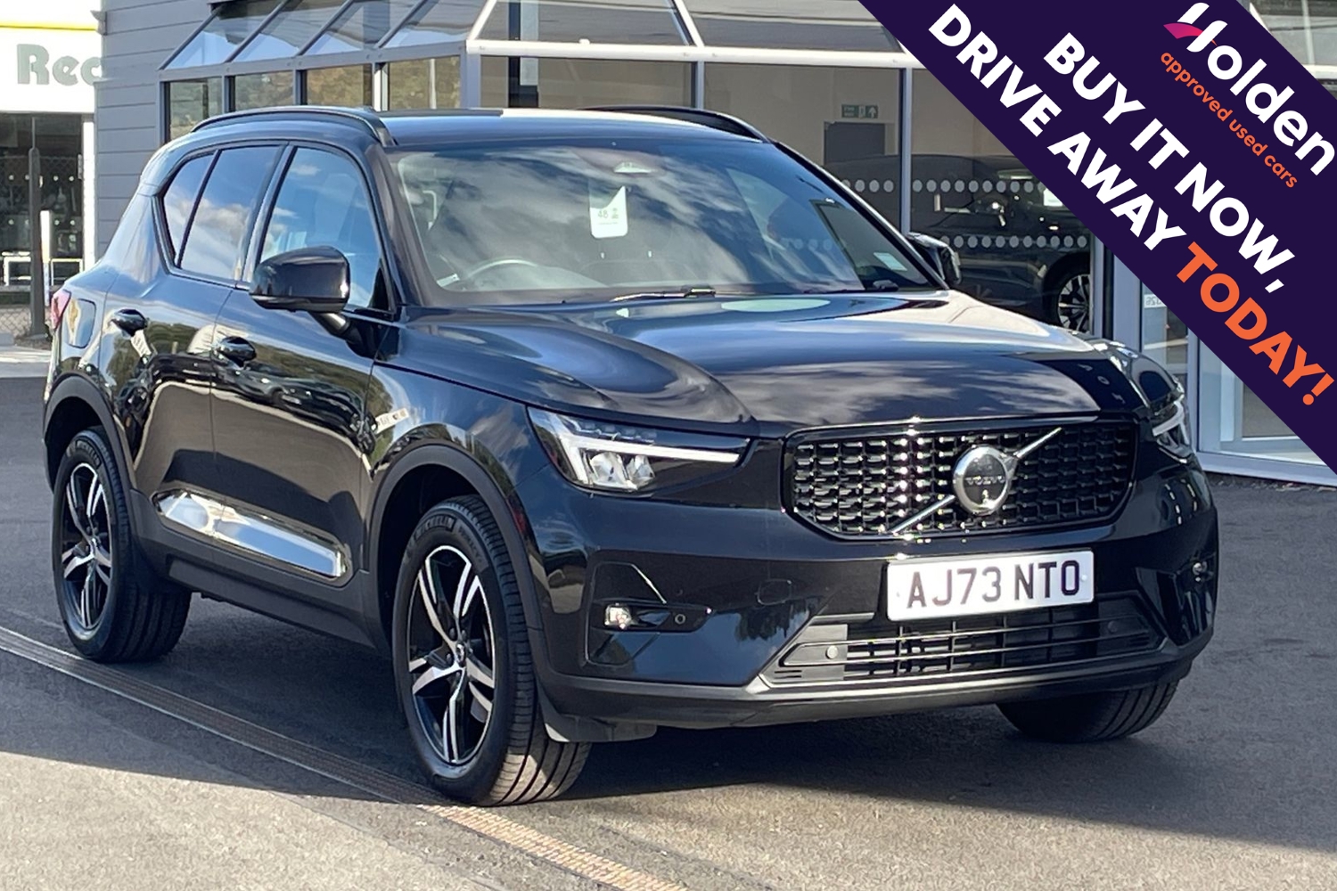 2024 Volvo XC40