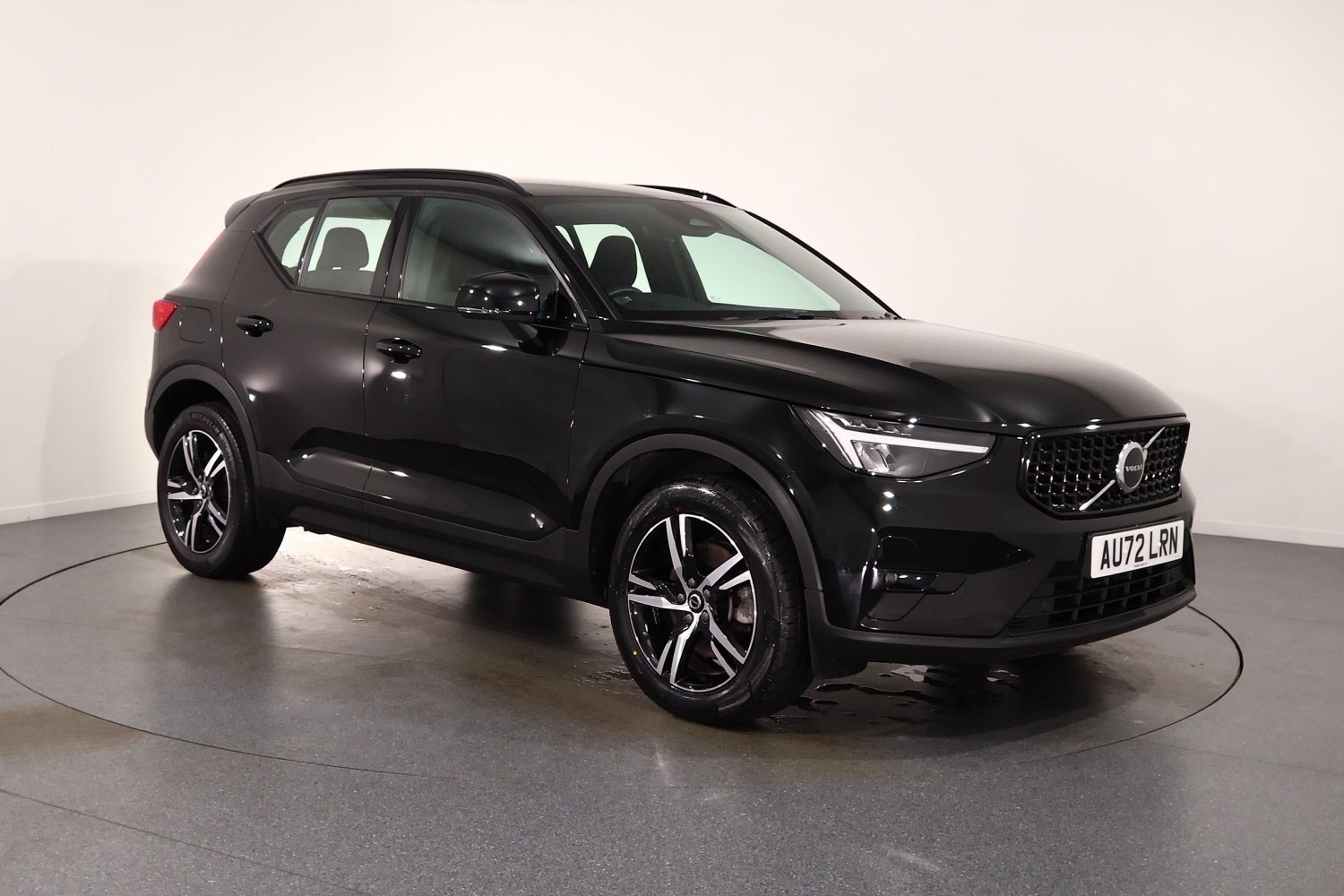 2022 Volvo XC40